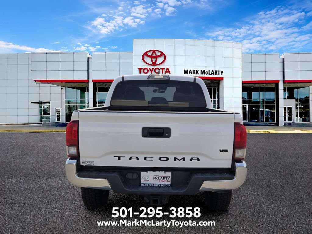Used 2019 Toyota Tacoma TRD Off-Road AWD/4WD image 4