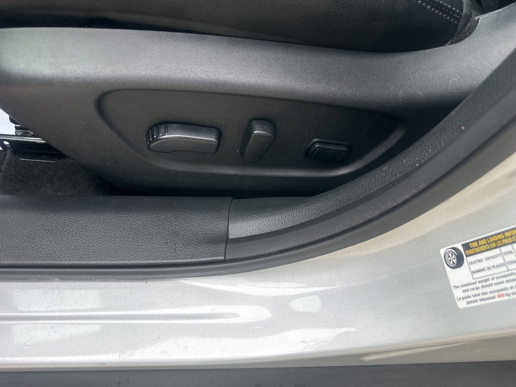 Used 2019 Nissan Rogue SL w/ Premium Package FWD image 20