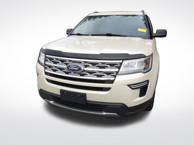 Used 2018 Ford Explorer XLT FWD image 8
