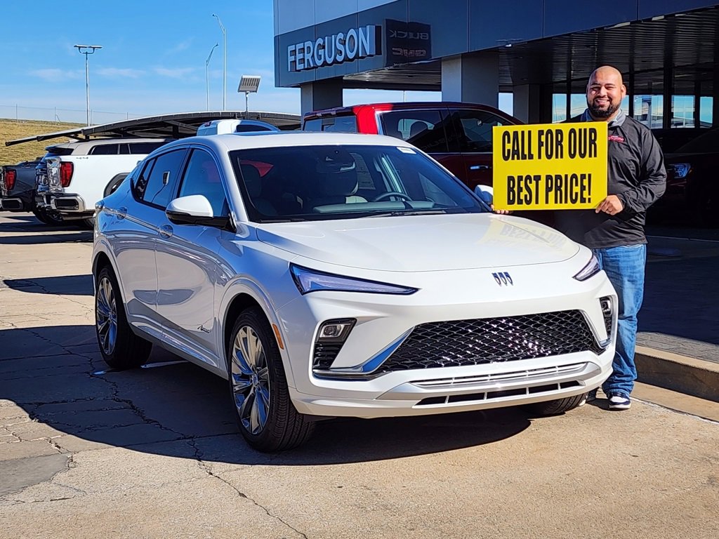 New 2026 Buick Envista Avenir image 1