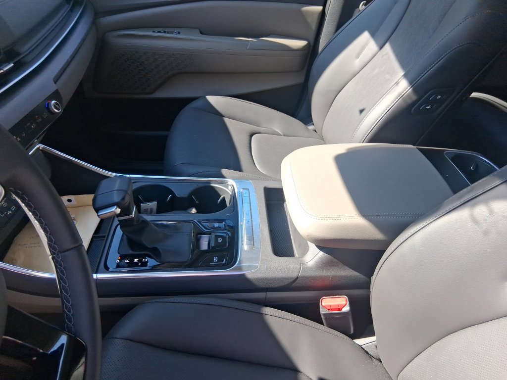 Certified 2026 Kia Carnival EX FWD image 16