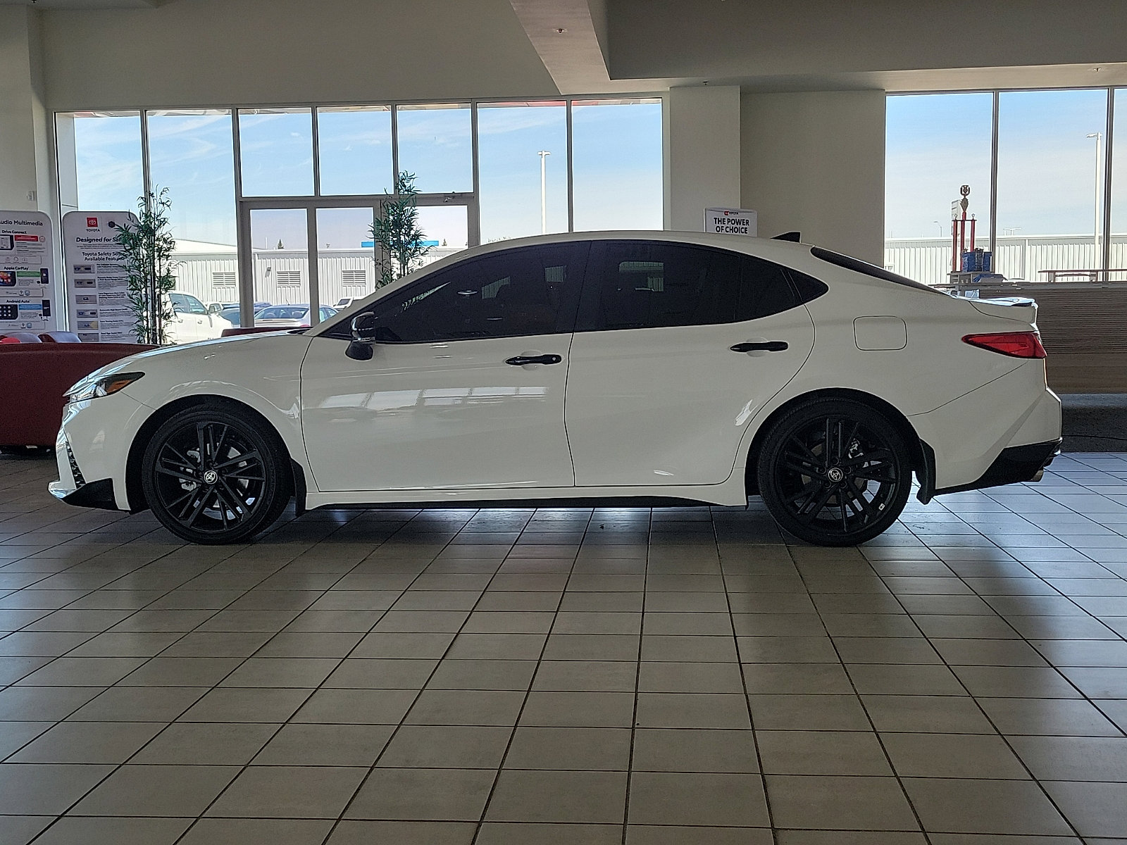 New 2026 Toyota Camry XLE w/ Convenience Package FWD image 2