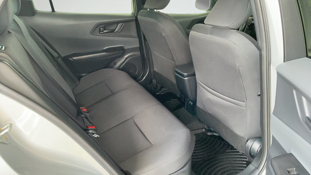 Used 2024 Toyota Prius LE FWD image 21