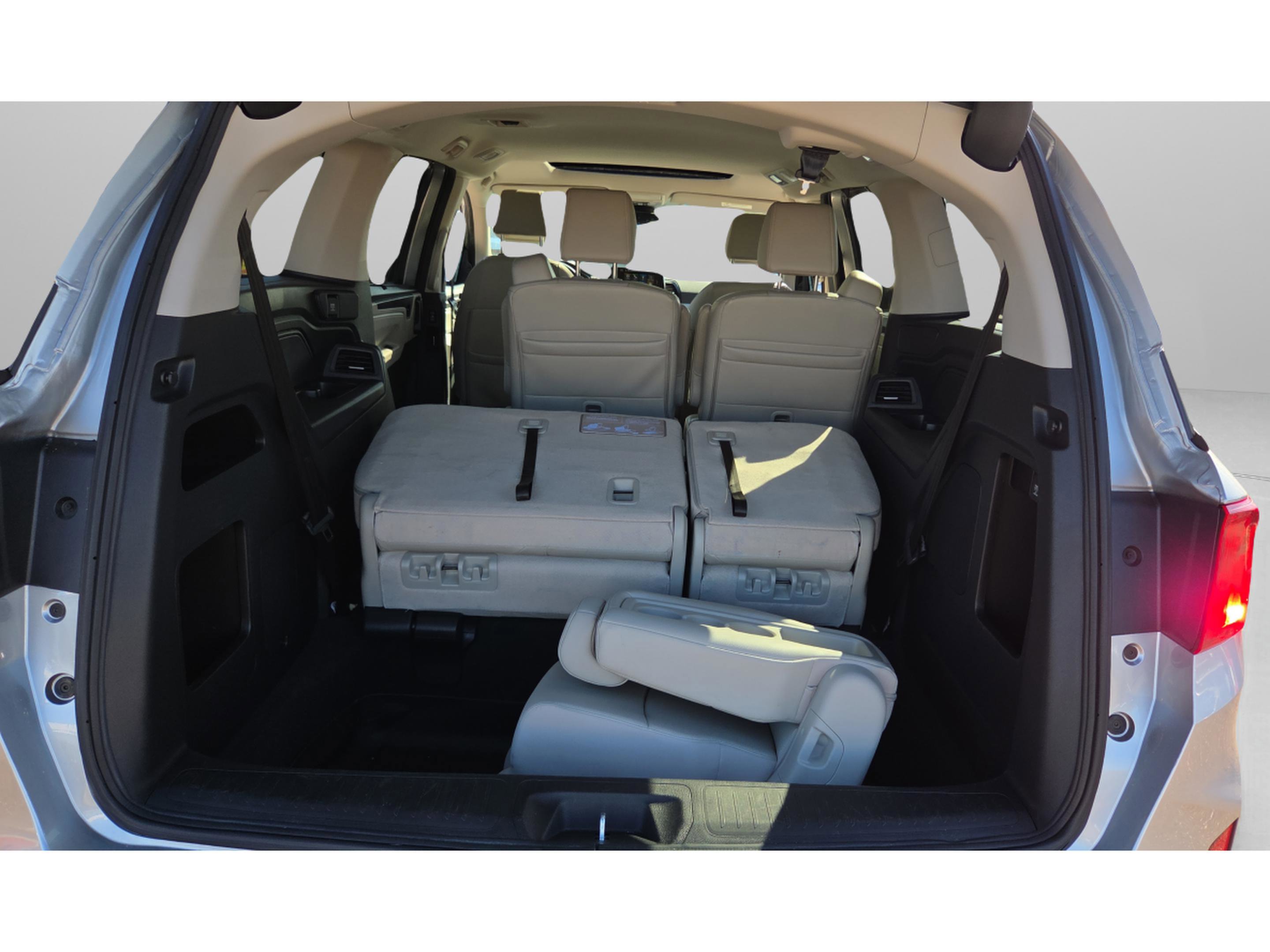 Certified 2025 Honda Odyssey EX-L image 18