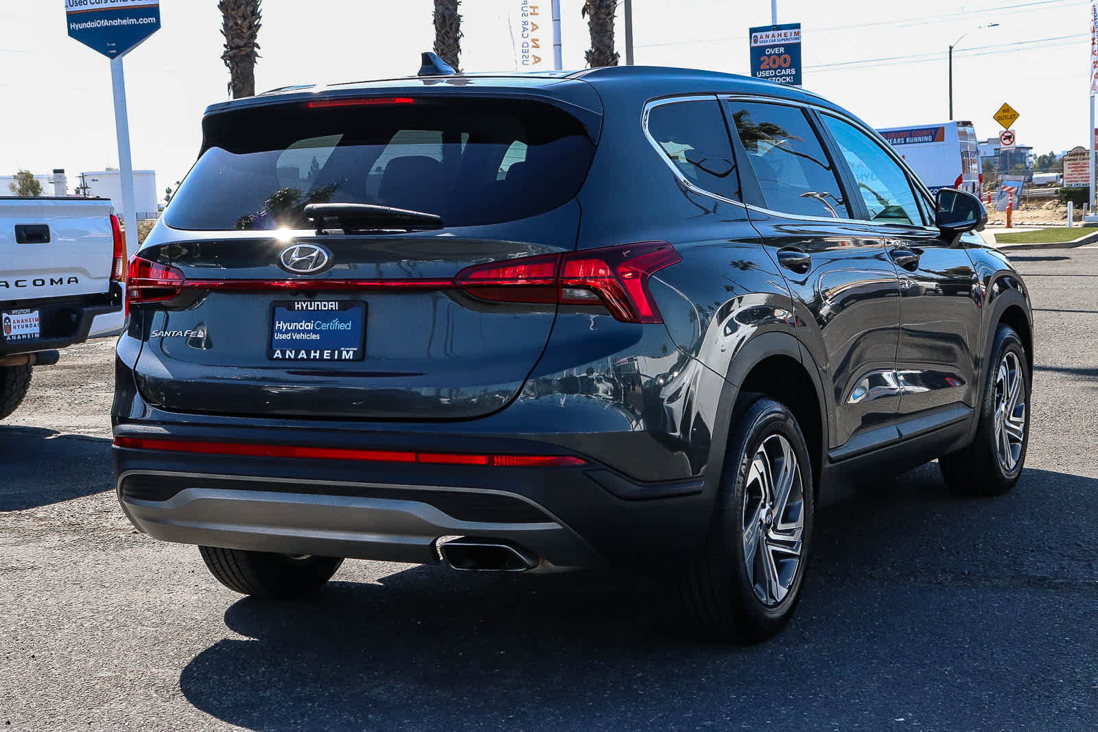 Used 2023 Hyundai Santa Fe SE FWD image 7