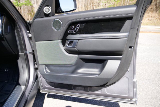 Used 2022 Land Rover Range Rover Westminster Edition image 44