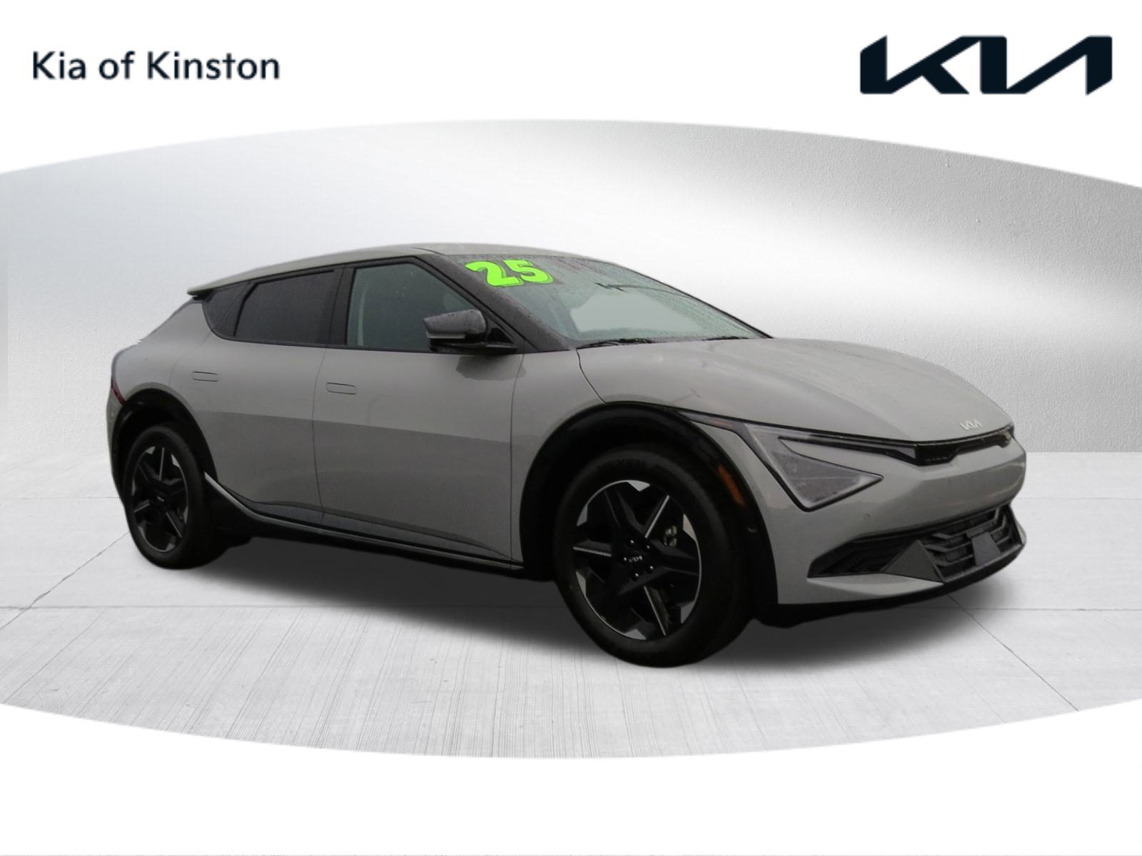 New 2025 Kia EV6 Wind image 1