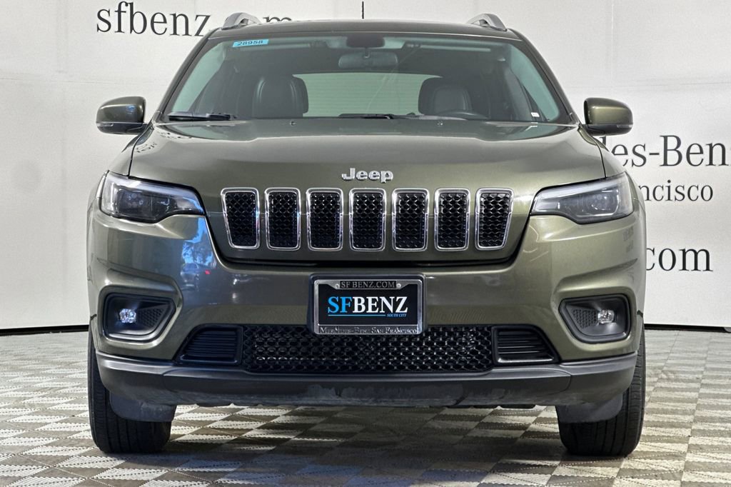 Used 2019 Jeep Cherokee Latitude Plus w/ Cold Weather Group image 9