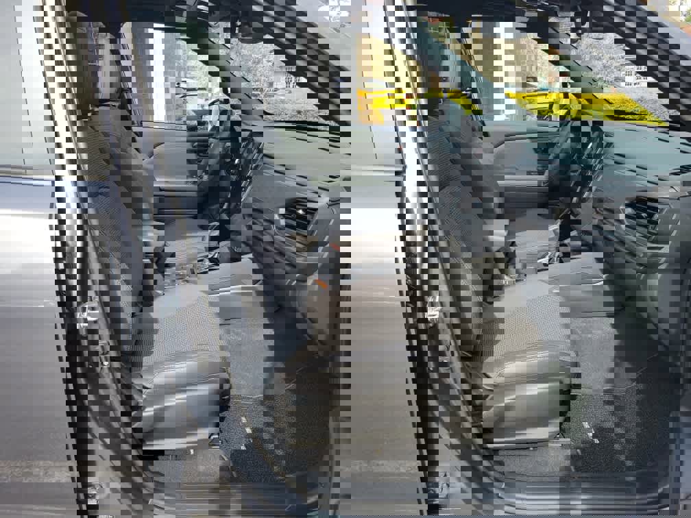 Certified 2025 Subaru Forester Premium image 27