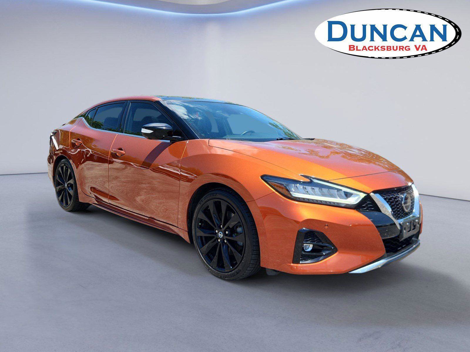 Used 2019 Nissan Maxima SR w/ Premium Package FWD image 1