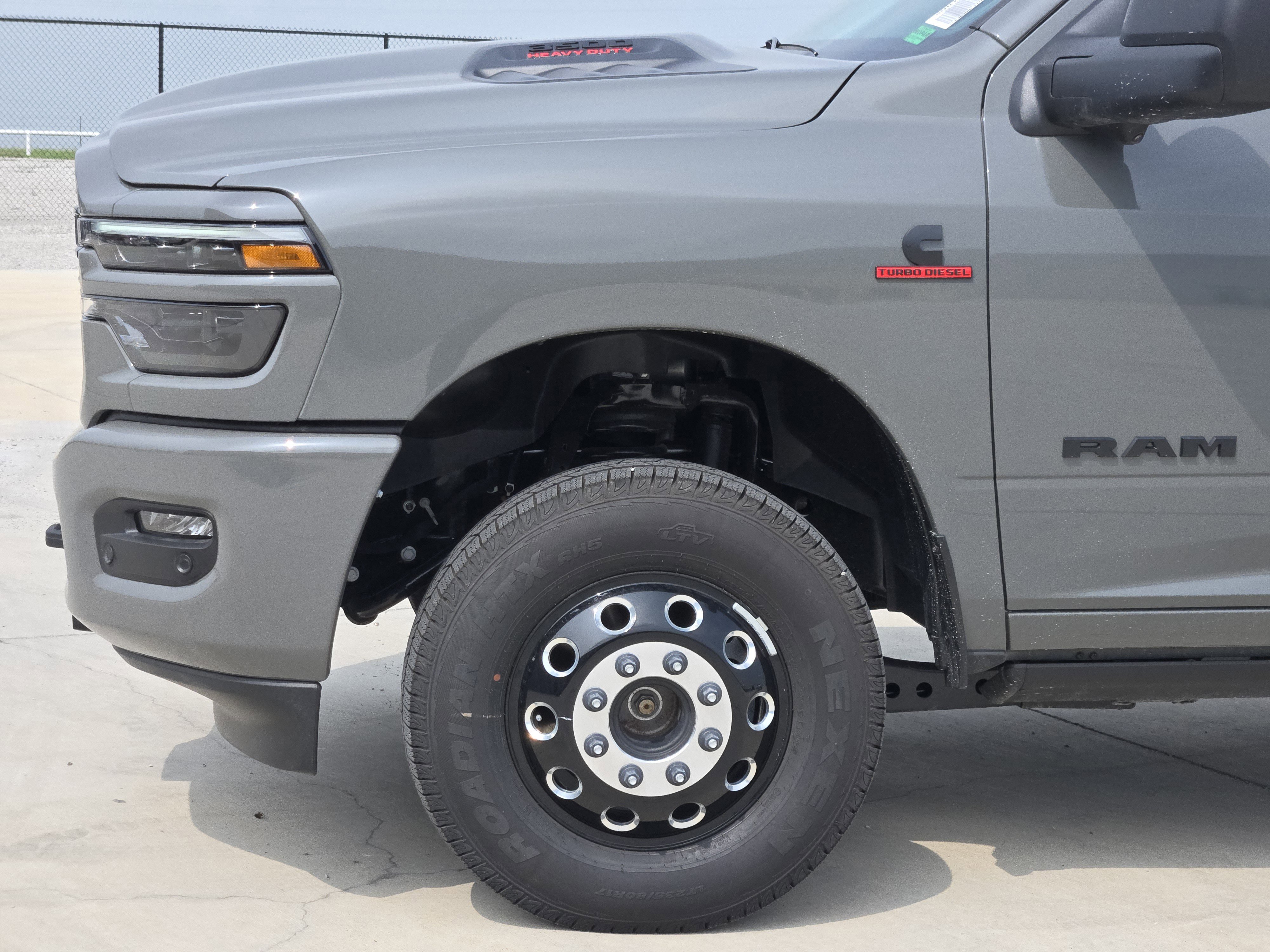 New 2026 RAM 3500 Laramie AWD/4WD image 6