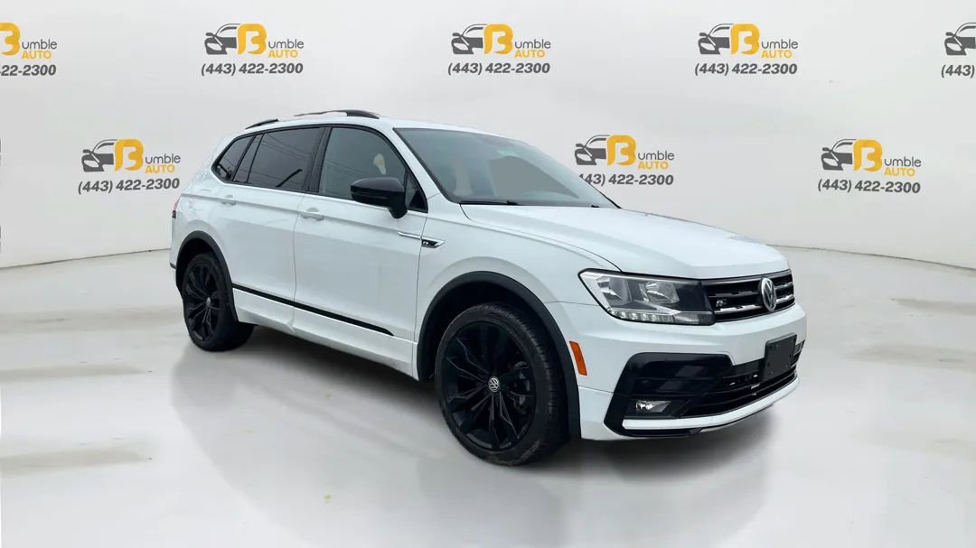 Used 2021 Volkswagen Tiguan SE R-Line image 3