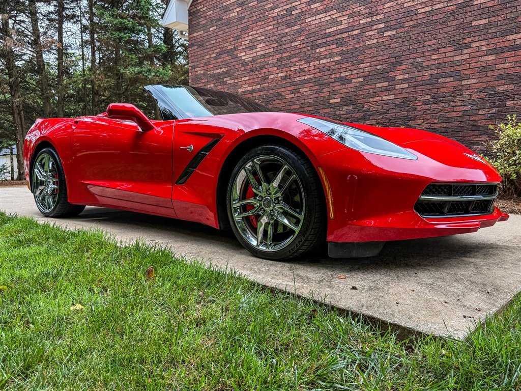 Used 2014 Chevrolet Corvette Stingray Convertible w/ 2LT Preferred Equipment Group RWD image 31