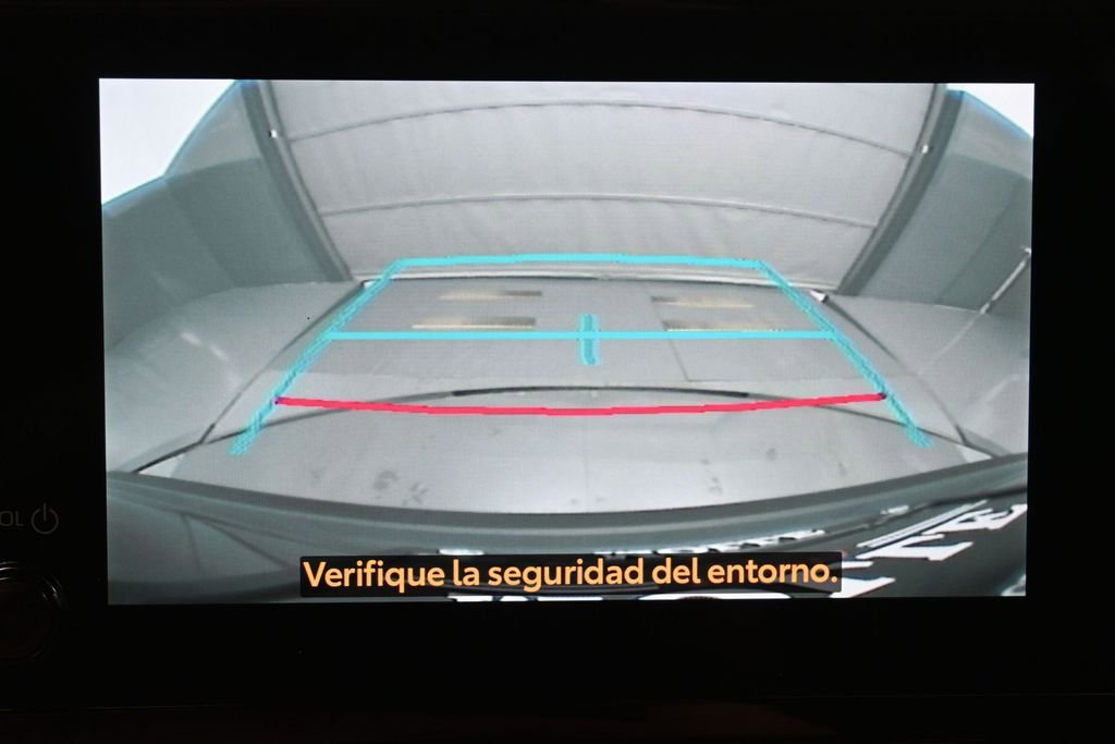 Used 2025 Toyota Corolla Cross AWD Hybrid image 19
