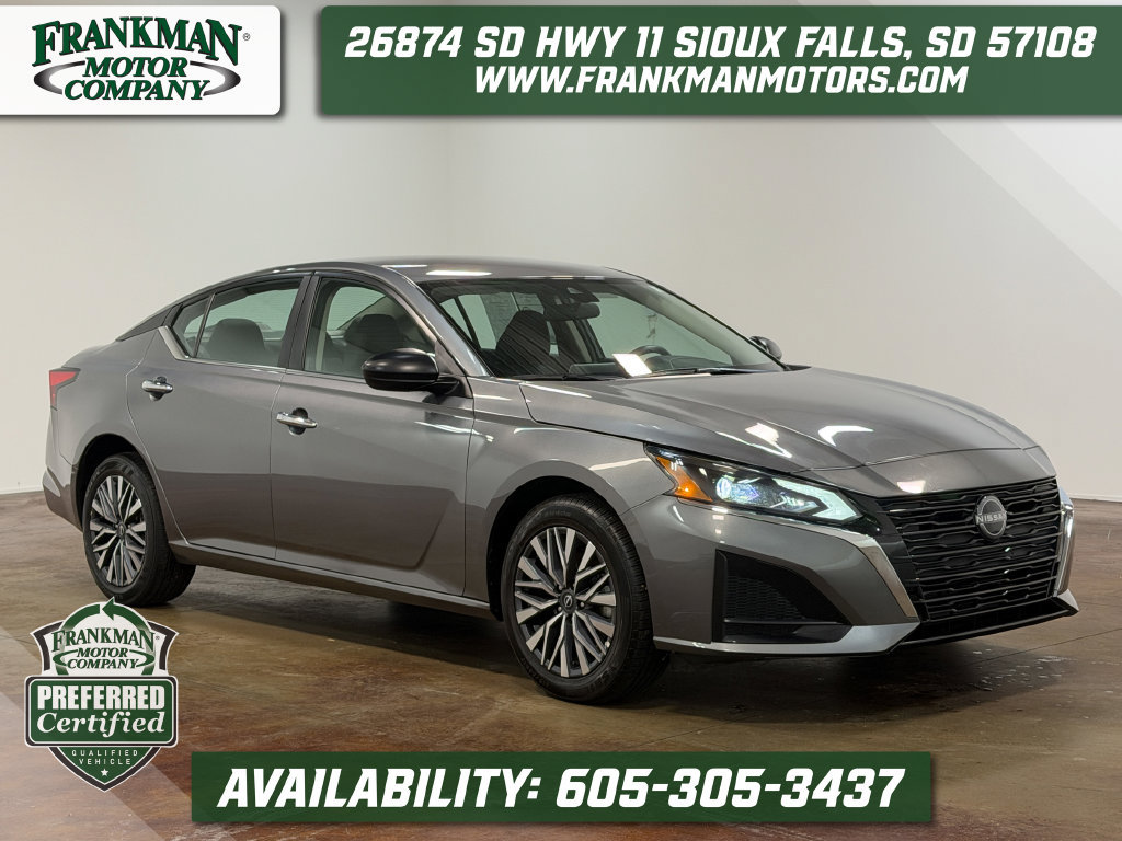 Used 2025 Nissan Altima 2.5 SV