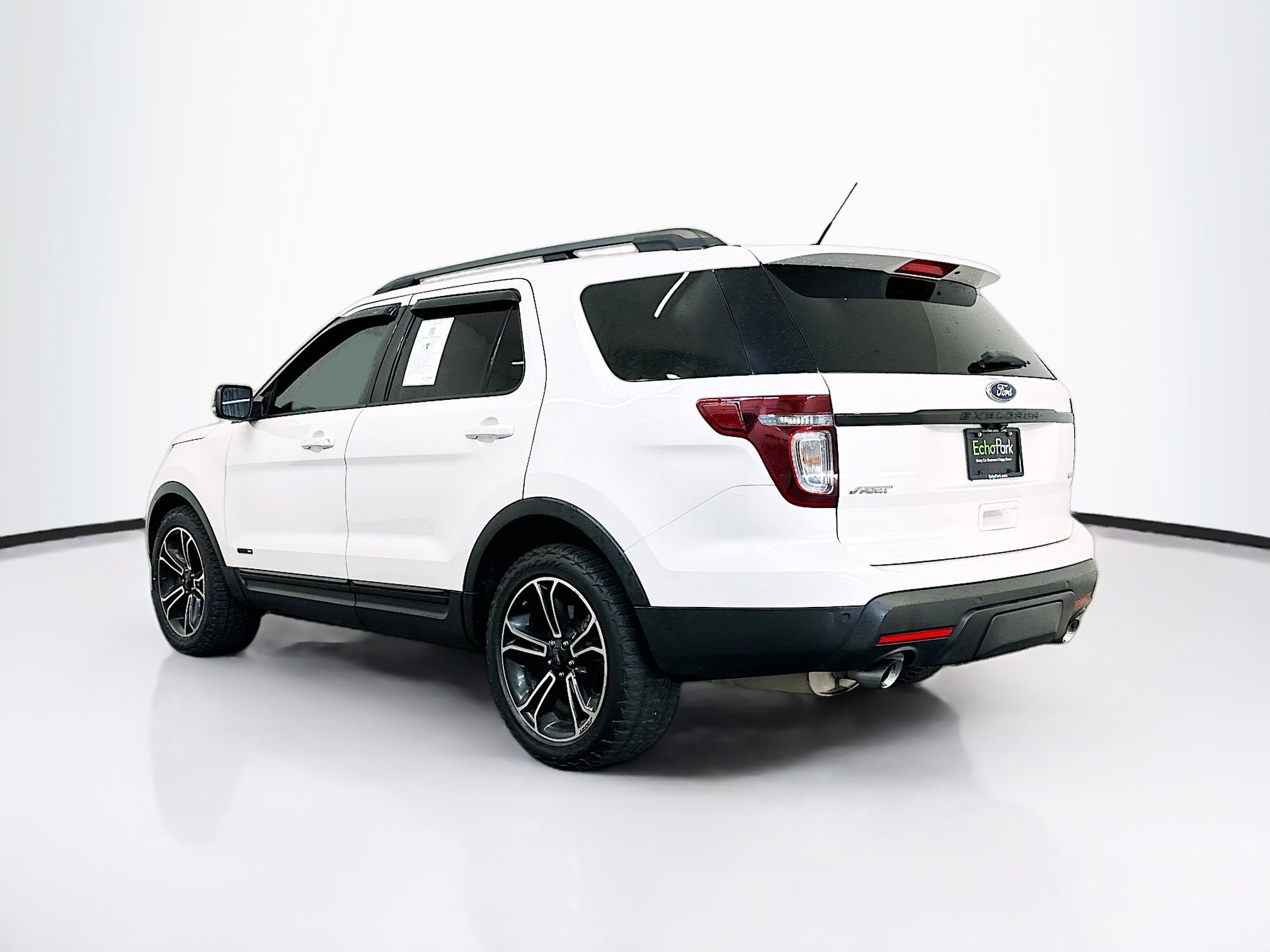 Used 2015 Ford Explorer Sport w/ Equipment Group 401A image 5