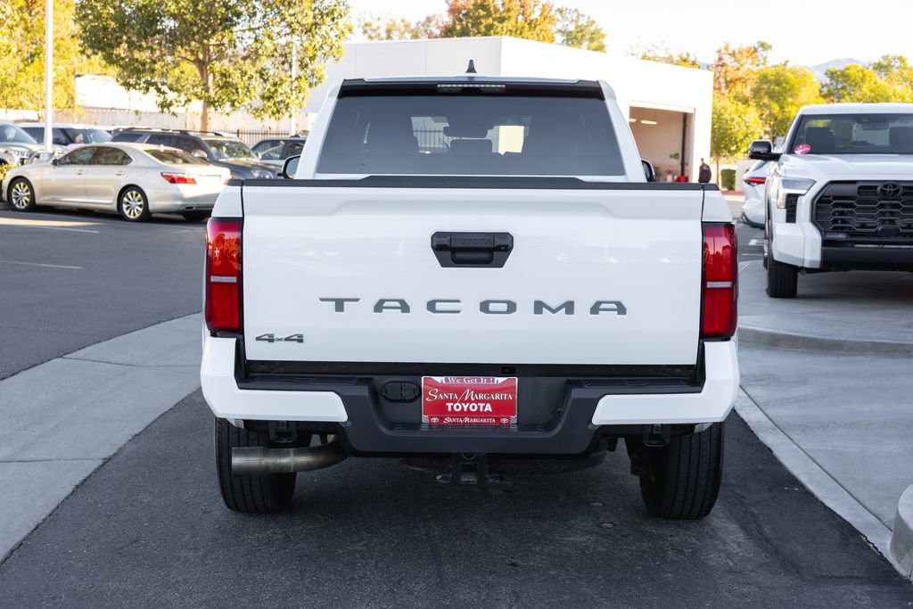 Used 2025 Toyota Tacoma SR5 image 6