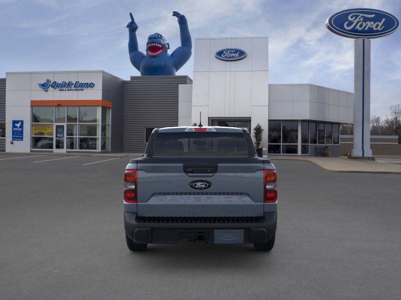 New 2025 Ford Maverick Lariat w/ Black Appearance Package image 5