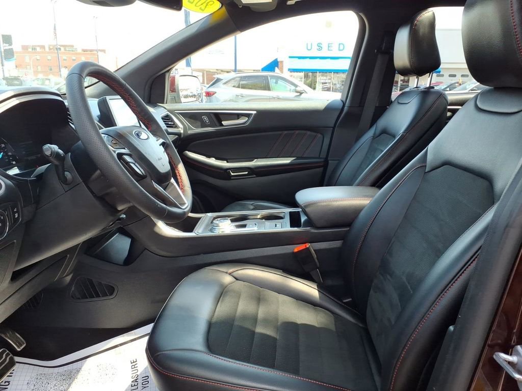 Certified 2023 Ford Edge ST-Line AWD/4WD image 14