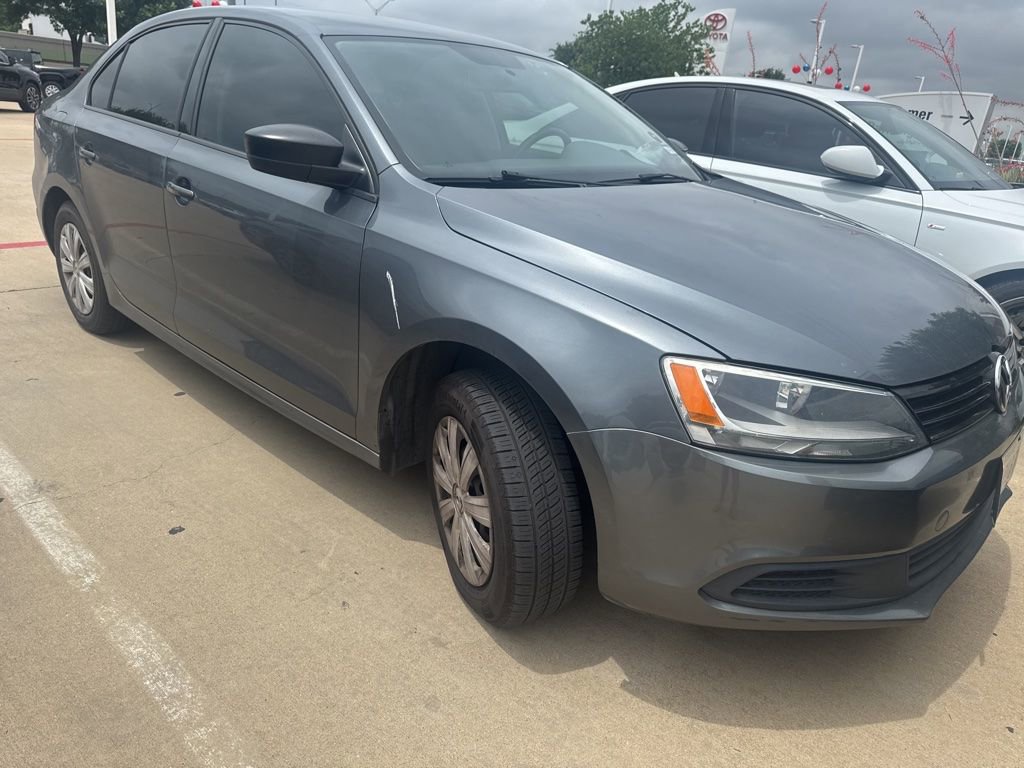 Used 2013 Volkswagen Jetta S FWD image 3