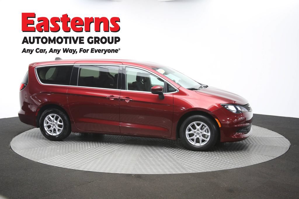 Used 2023 Chrysler Voyager LX FWD image 46