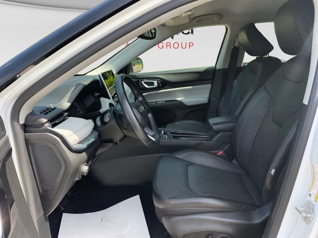 Used 2022 Jeep Compass Limited AWD/4WD image 33