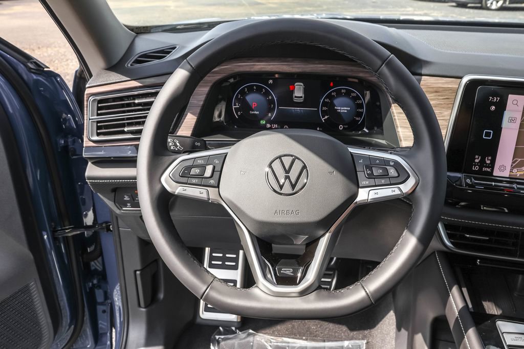 New 2026 Volkswagen Atlas SEL Premium R-Line image 25