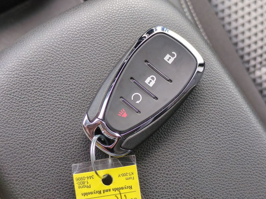 Used 2025 Chevrolet Trax LT w/ Driver Confidence Package FWD image 26