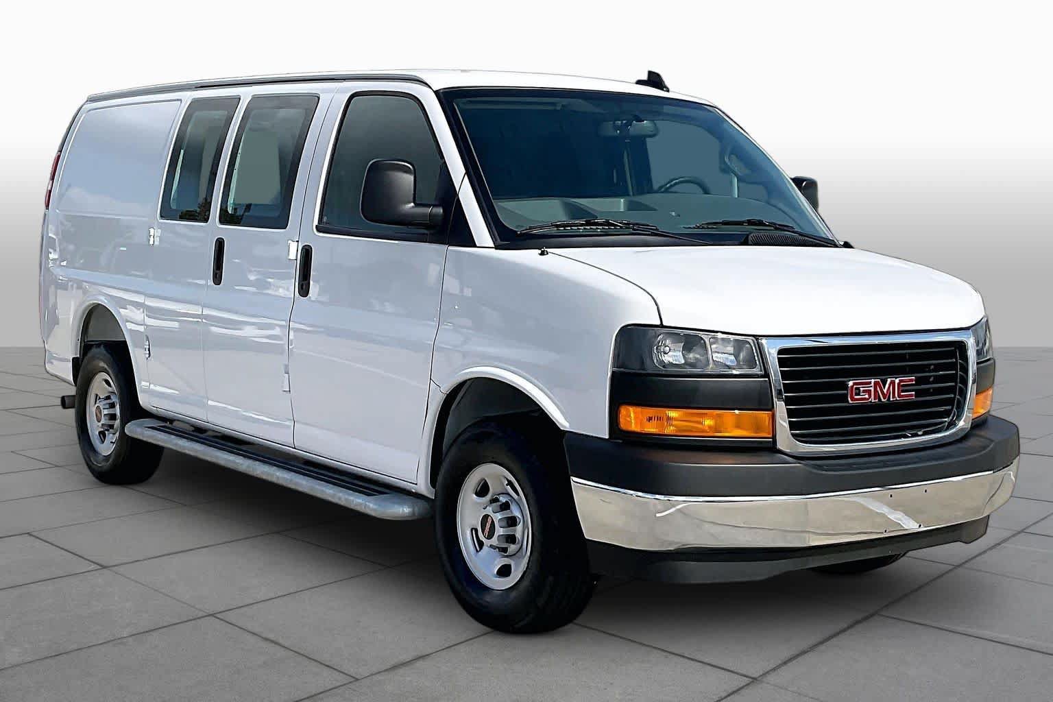 Certified 2025 GMC Savana 2500 w/ Driver Convenience Package RWD image 3