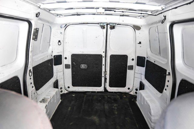 Used 2021 Nissan NV200 S image 45