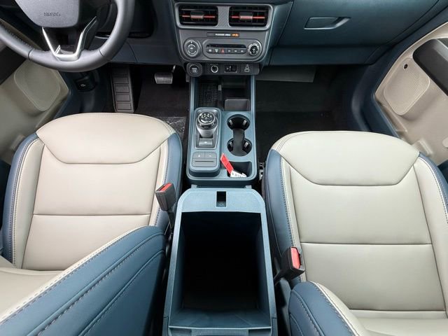 New 2025 Ford Maverick Lariat image 17