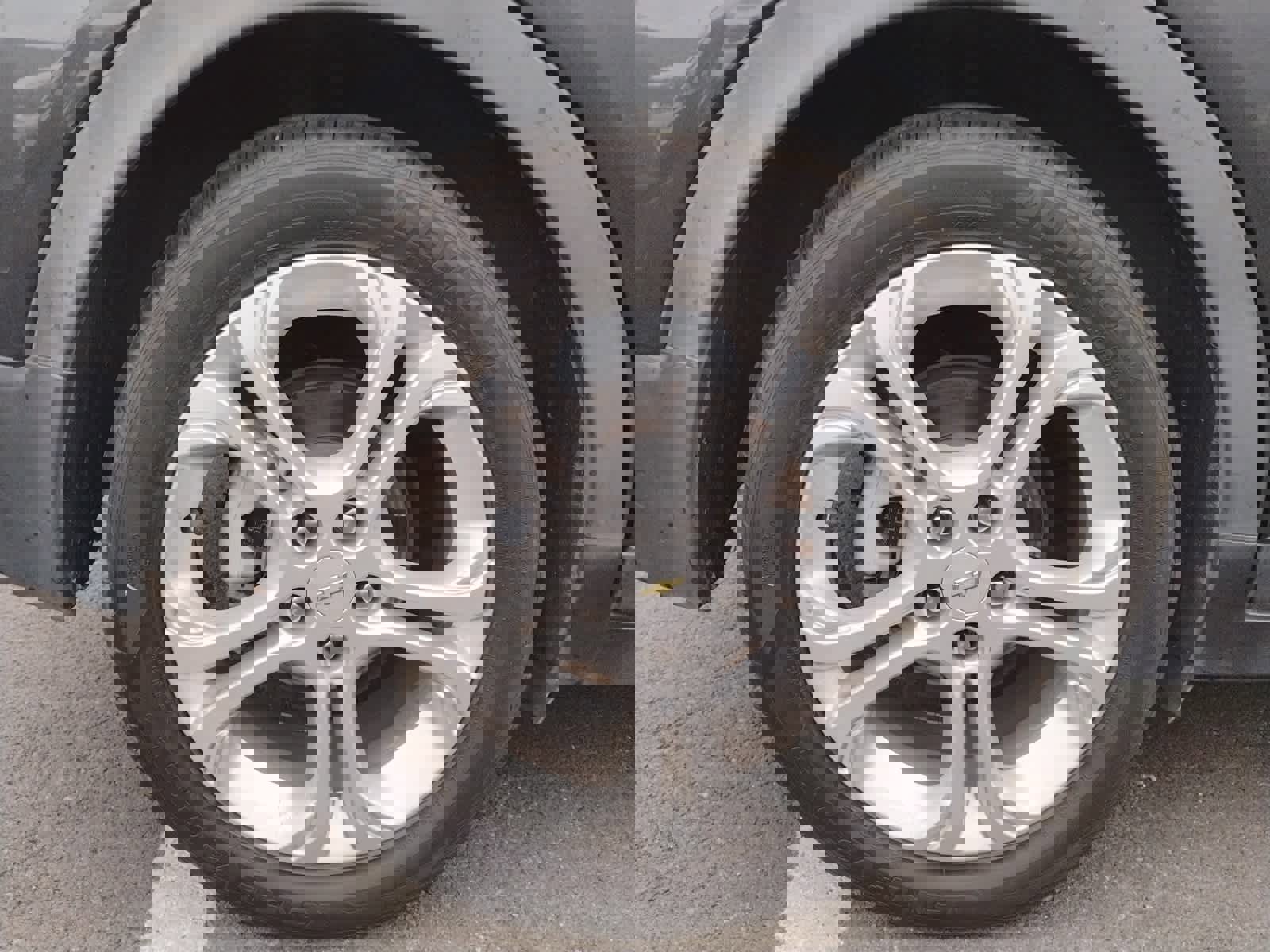 Used 2017 Chevrolet Bolt LT image 6