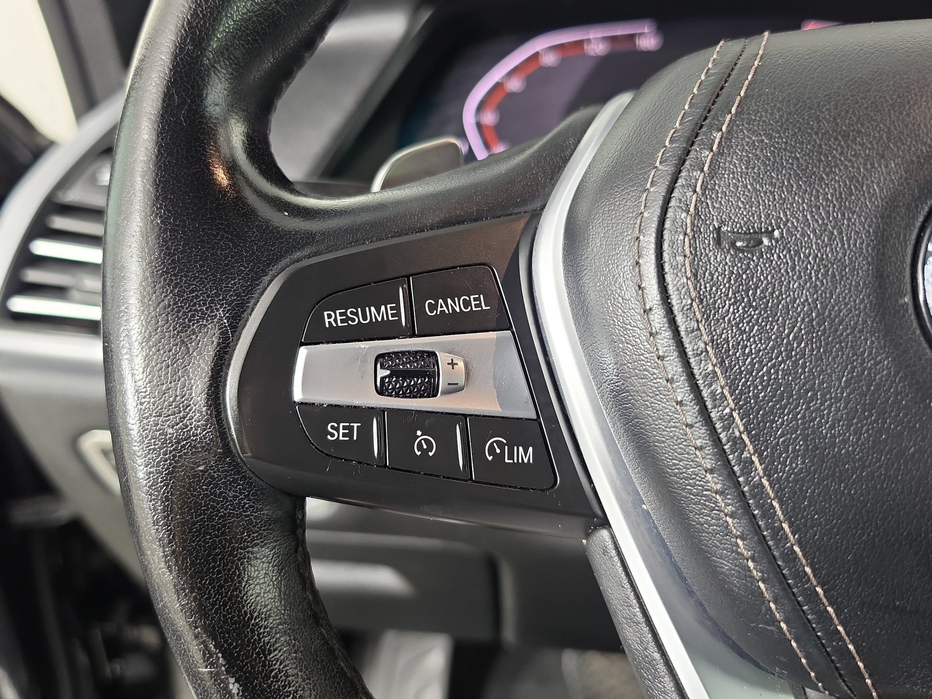 Used 2020 BMW X5 sDrive40i w/ Premium Package RWD image 24