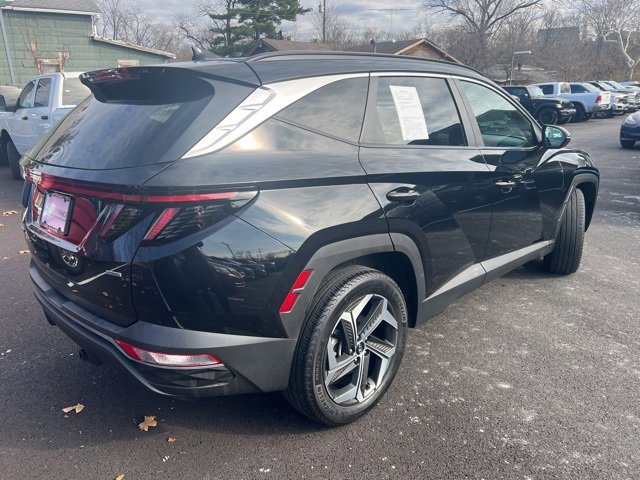 Used 2023 Hyundai Tucson SEL w/ Convenience Package image 2