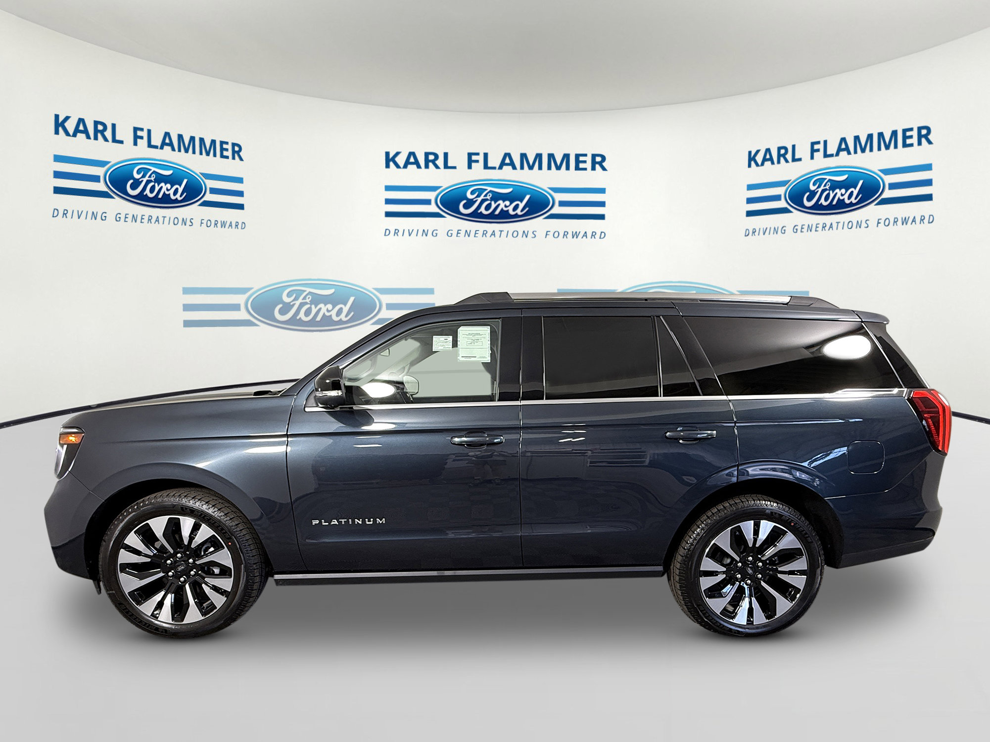 New 2026 Ford Expedition Platinum w/ Driver's Package AWD/4WD image 5