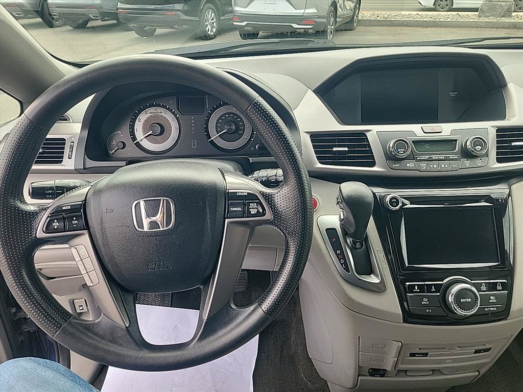 Used 2016 Honda Odyssey SE image 10