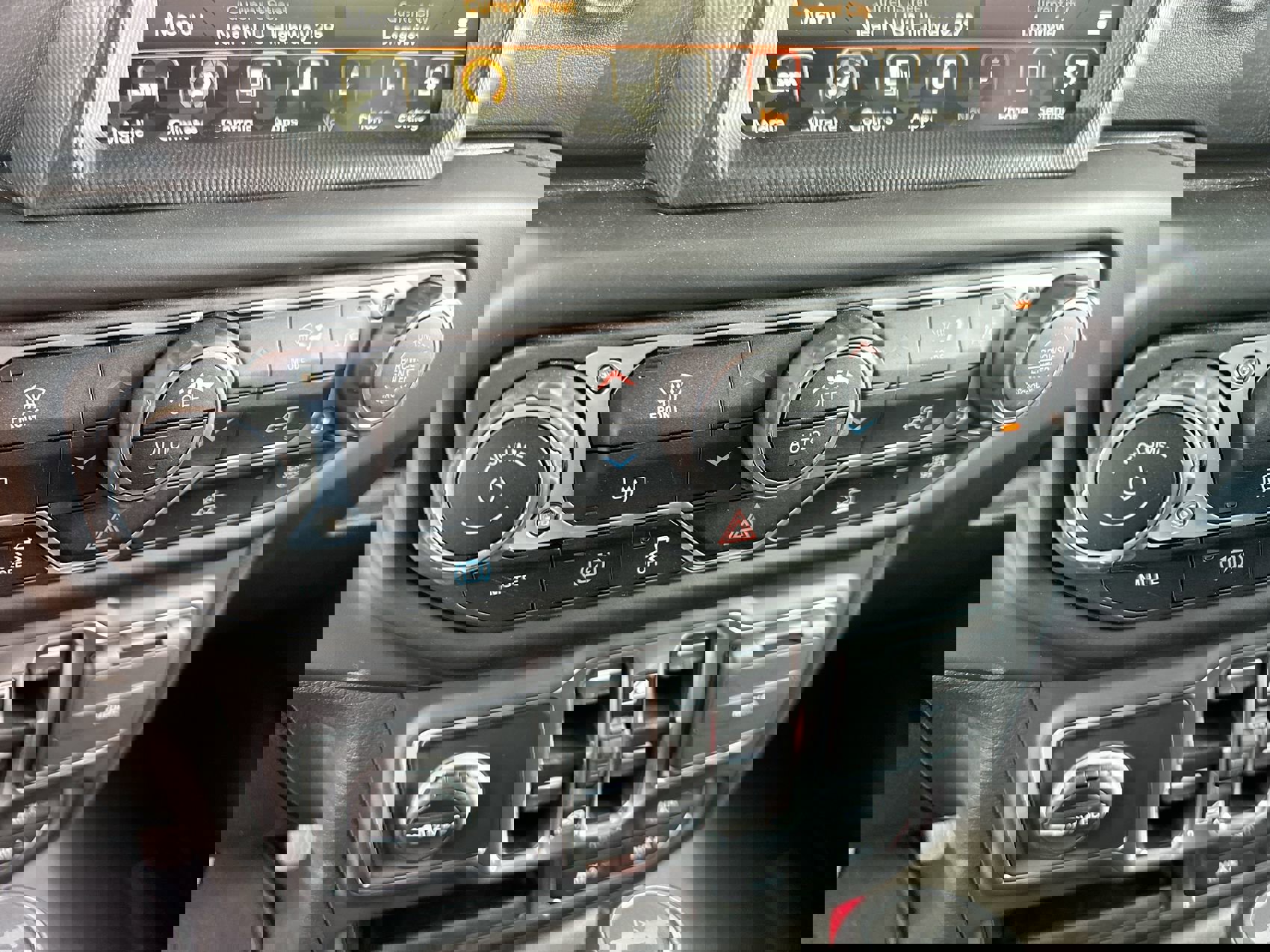 New 2023 Jeep Wrangler Sahara image 19