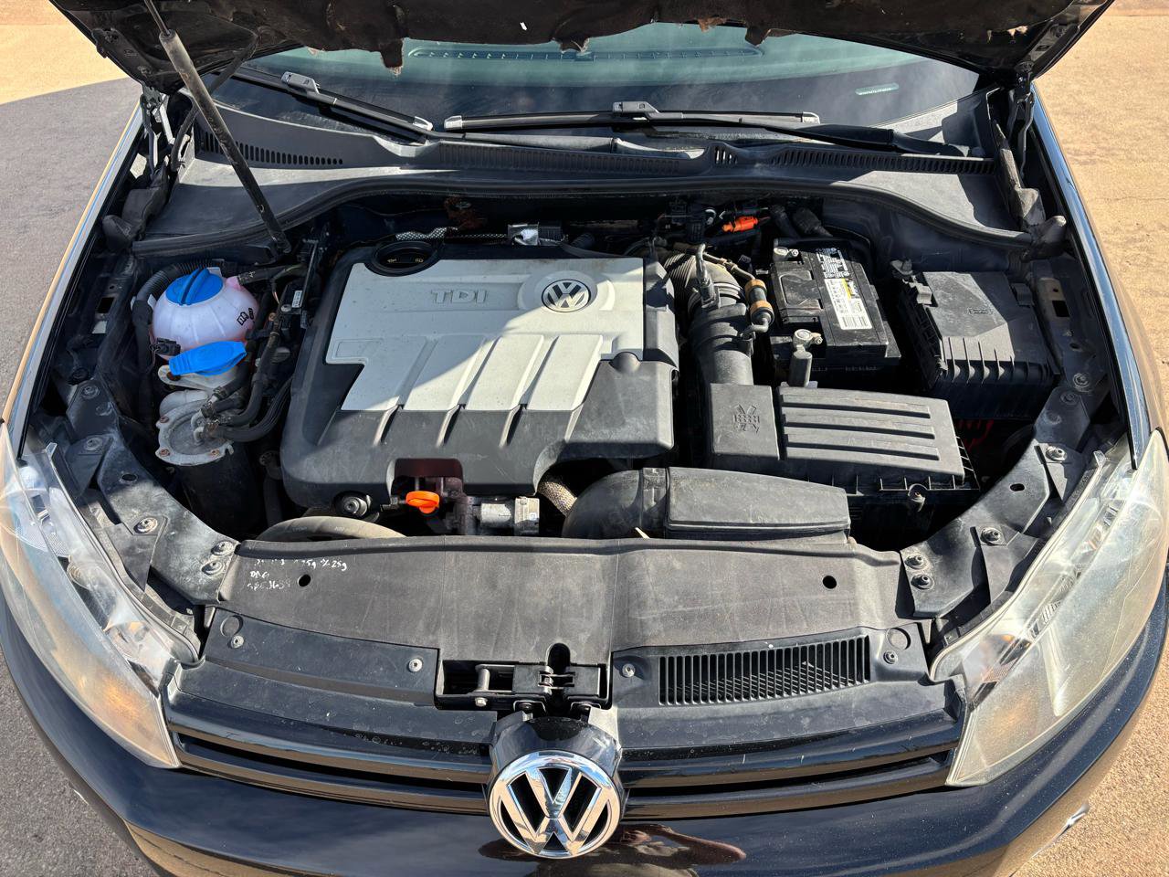 Used 2014 Volkswagen Golf TDI image 21