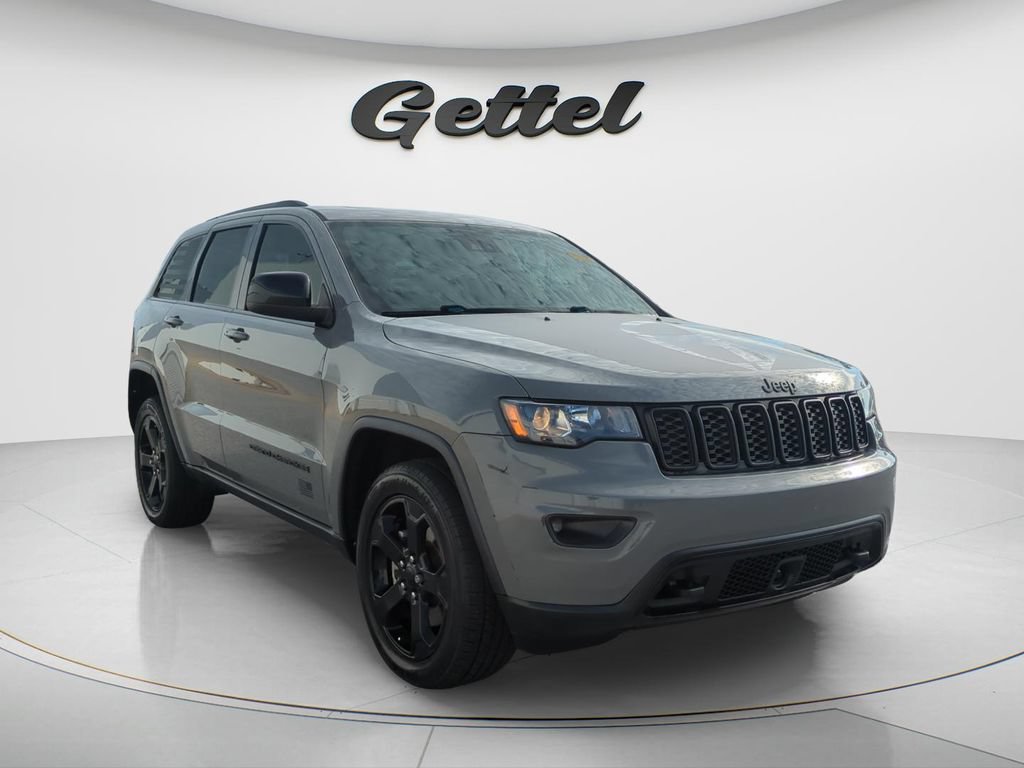 Used 2021 Jeep Grand Cherokee Freedom Edition AWD/4WD image 3