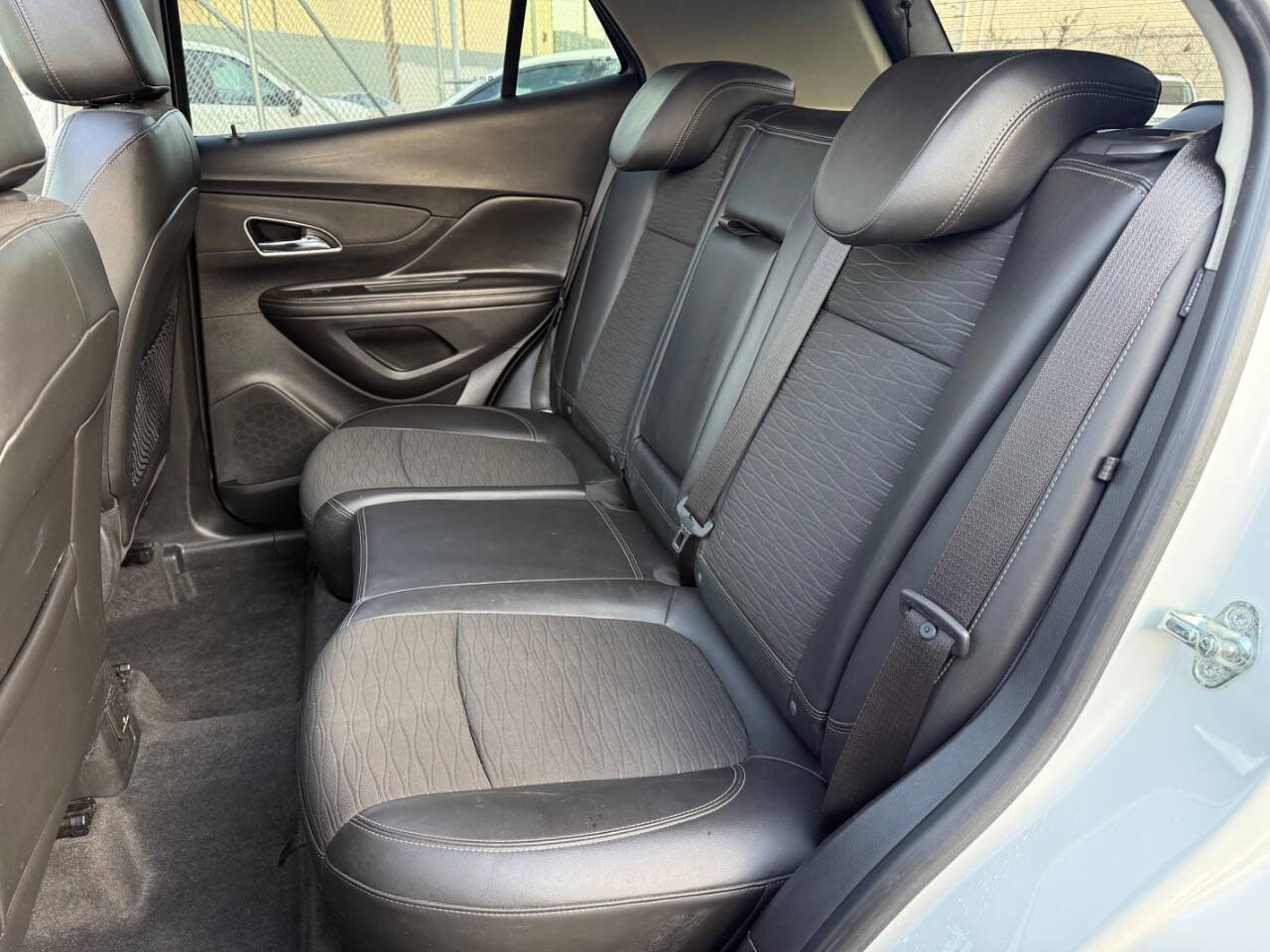 Used 2015 Buick Encore Convenience image 12