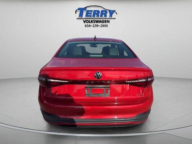 New 2026 Volkswagen Jetta SE image 3