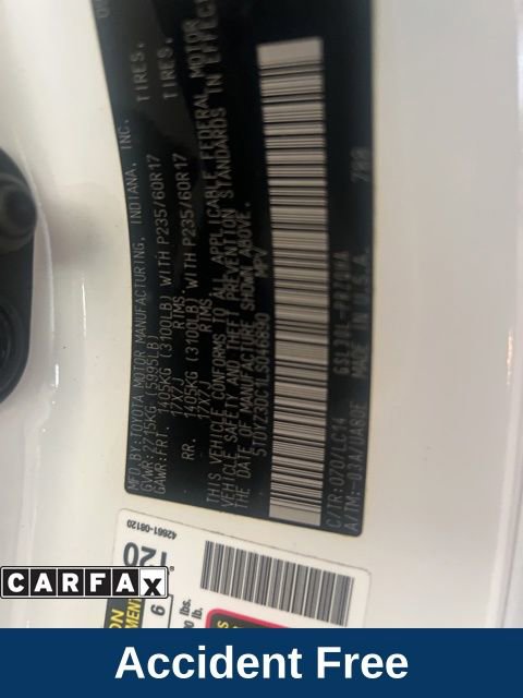 Used 2020 Toyota Sienna XLE image 2