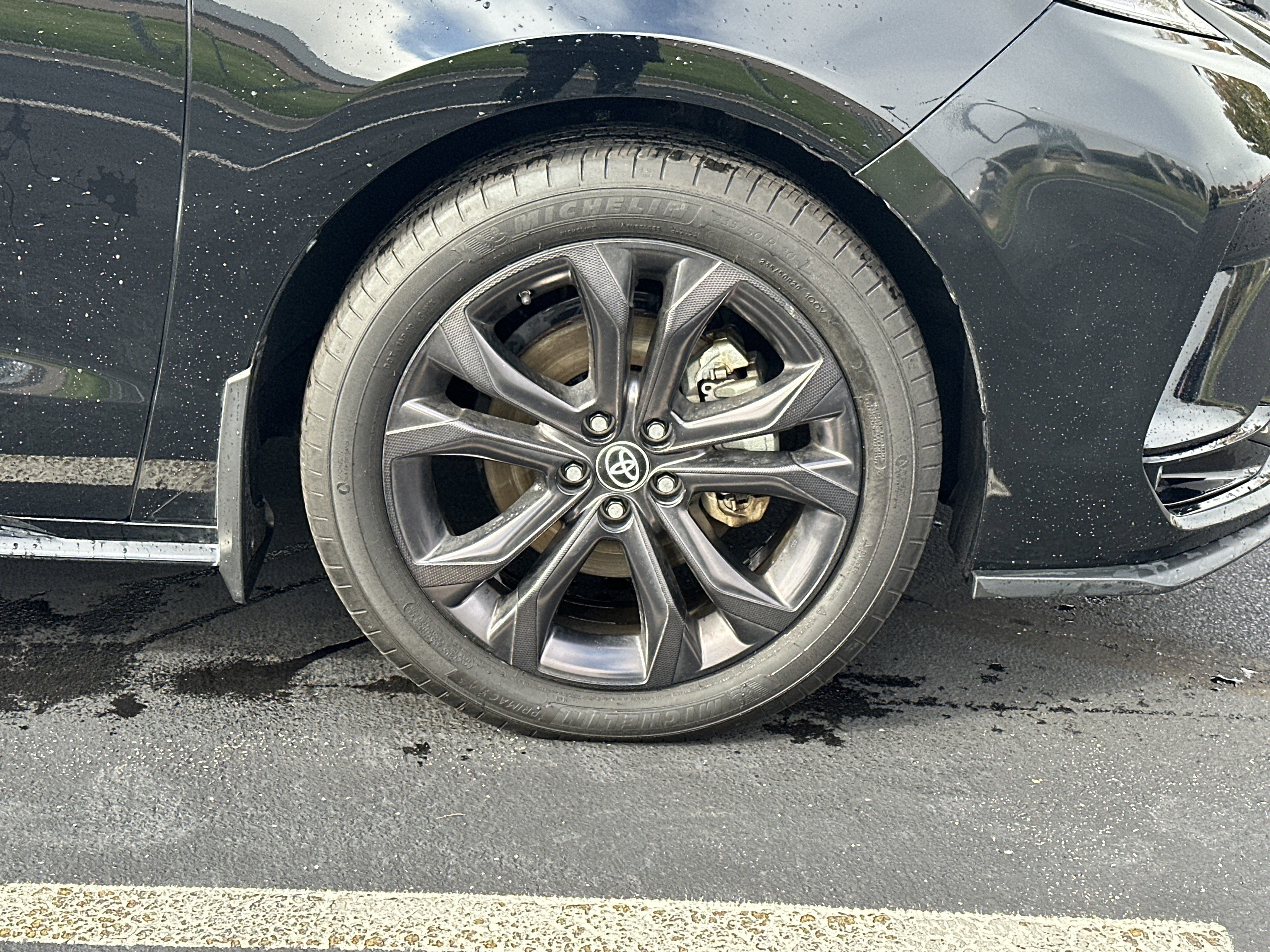 Certified 2023 Toyota Sienna XSE image 13