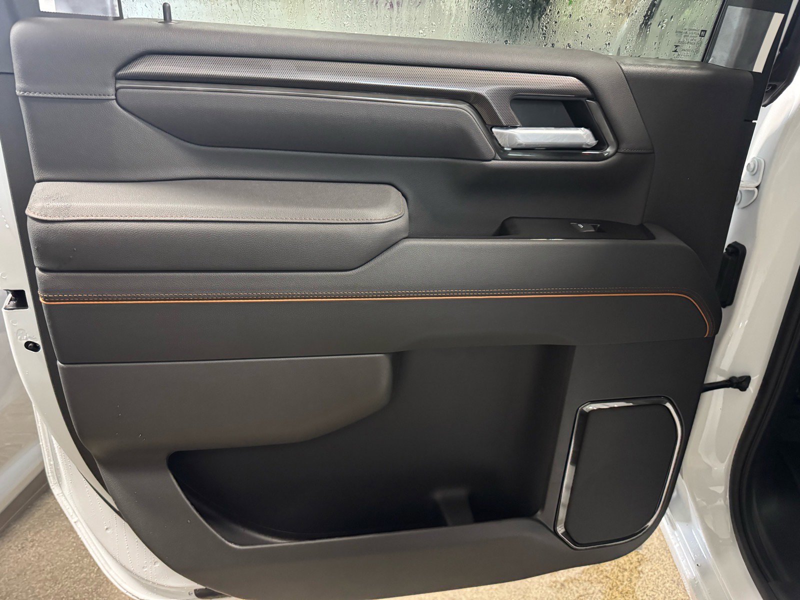 New 2026 GMC Sierra 2500 AT4 w/ AT4 Premium Plus Package image 9