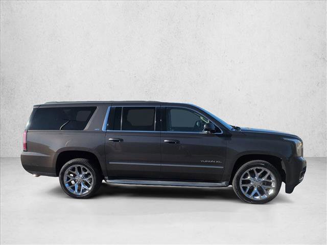 Used 2020 GMC Yukon XL SLT w/ Premium Edition video 4