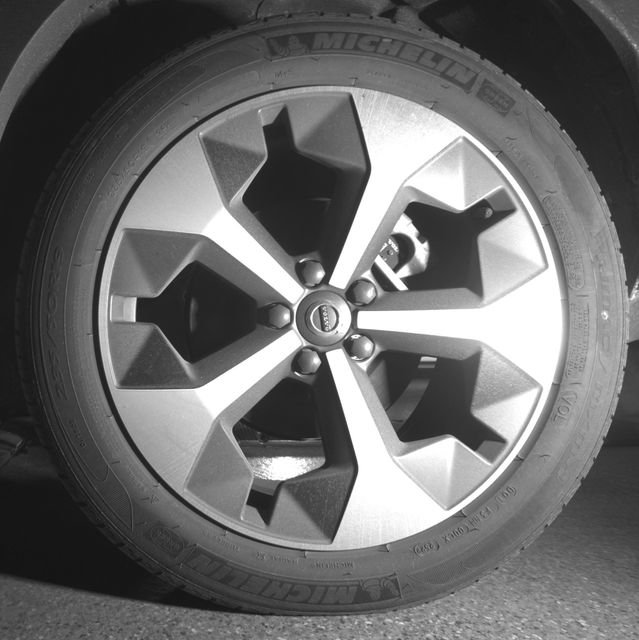 Used 2023 Volvo XC40 B5 Plus w/ Driver Assist Package image 43