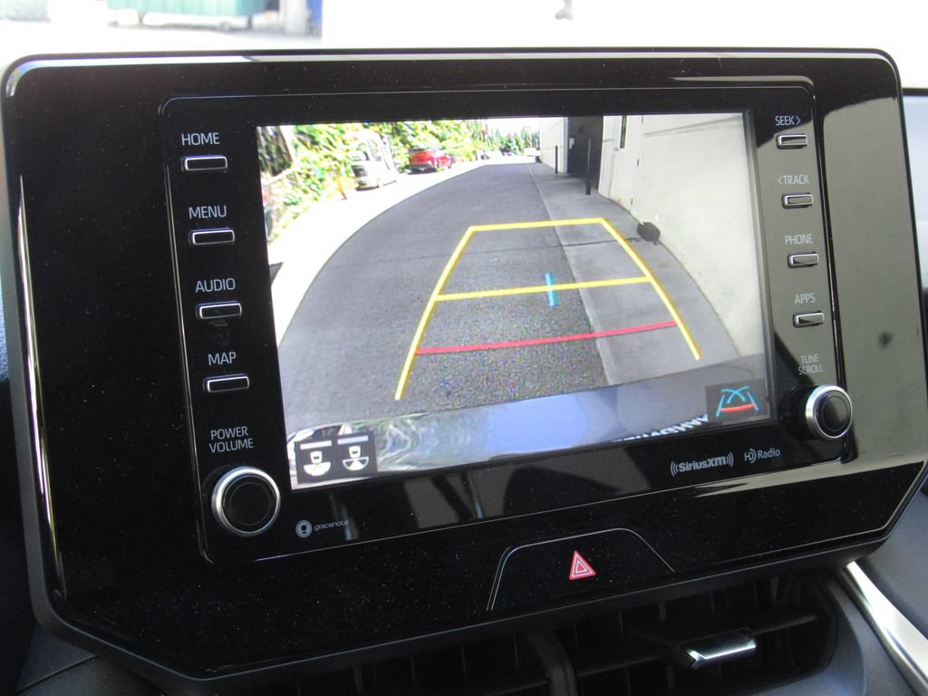 Certified 2022 Toyota Venza XLE AWD/4WD image 31