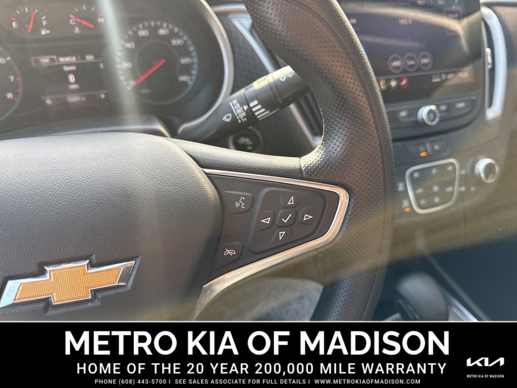Used 2023 Chevrolet Malibu LT image 20