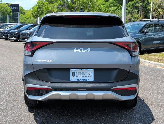 Used 2023 Kia Sportage EX FWD image 11