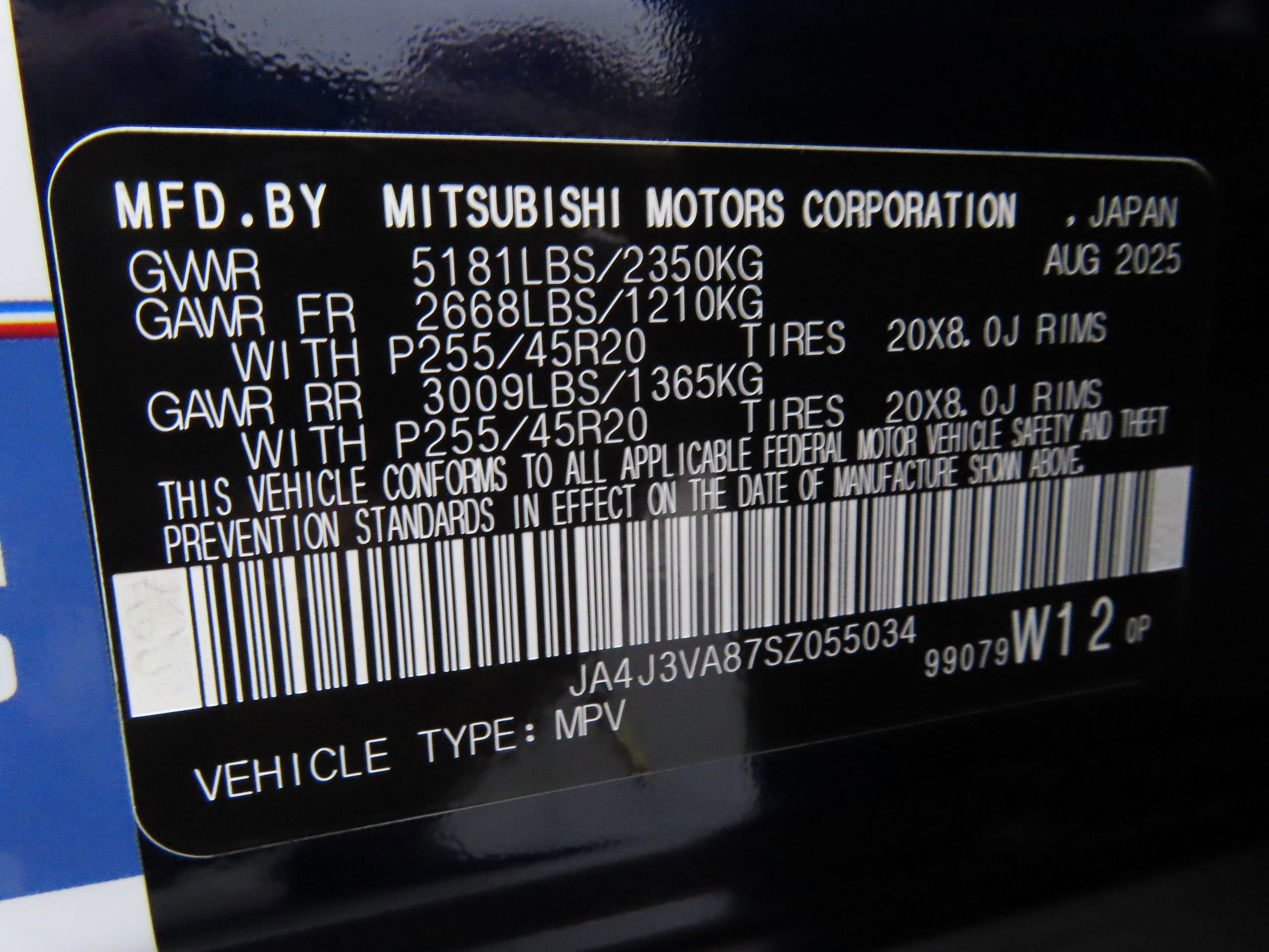 New 2025 Mitsubishi Outlander SE image 27